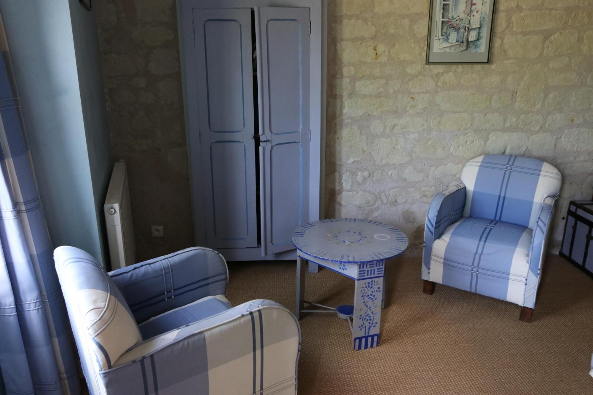 Chambres D'Hotes Du Noisillet Cinais Exterior foto