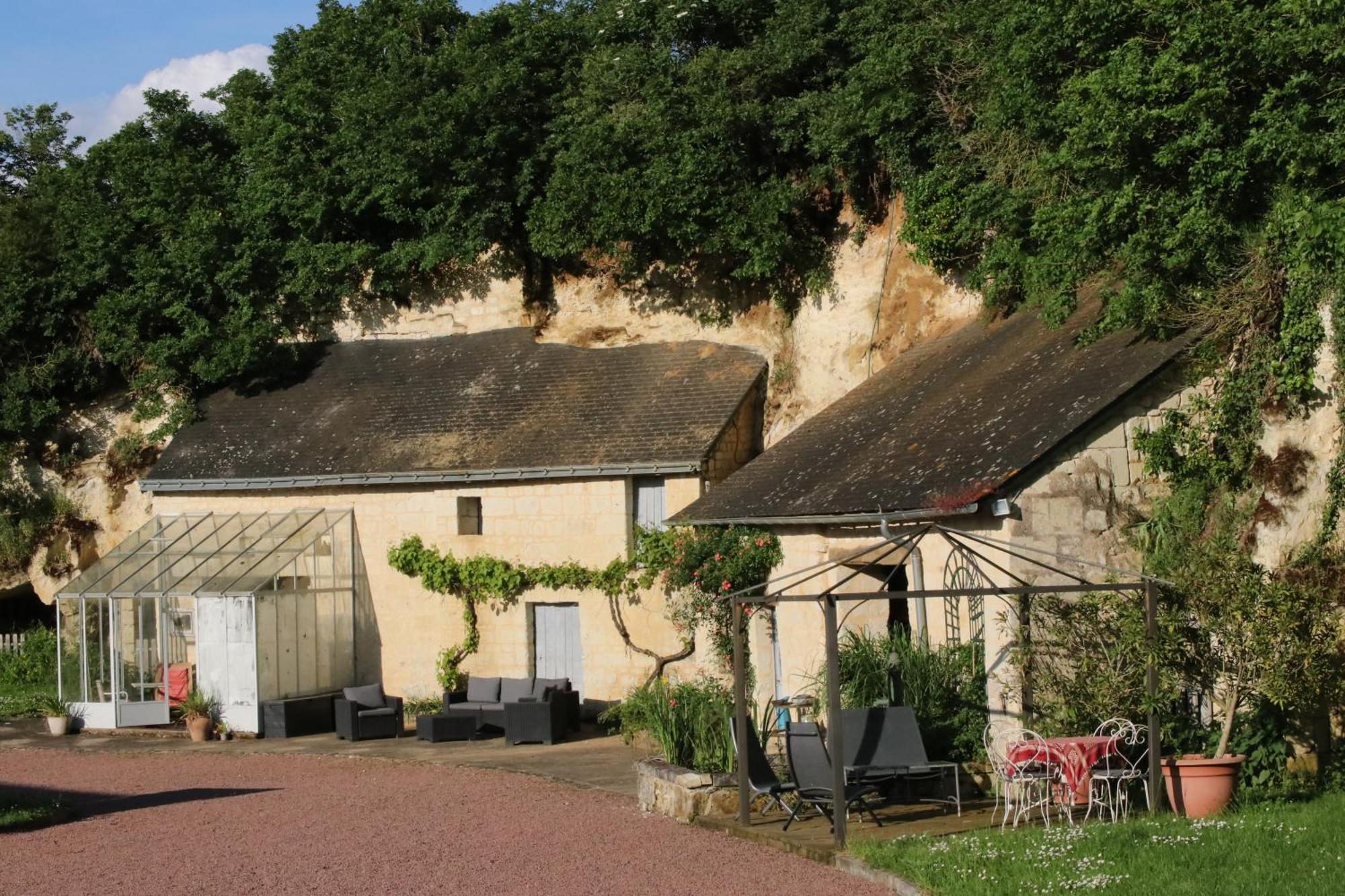 Chambres D'Hotes Du Noisillet Cinais Exterior foto